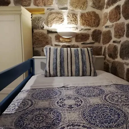 Lithos Poros Villa *